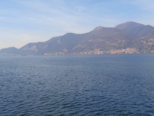 Piogge abbondanti, il lago d’Iseo a rischio esondazione
