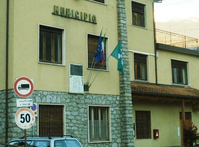 Il sindaco di Sellero precisa: bilancio di previsione approvato il giorno prima dell’invio della diffida della Prefettura
