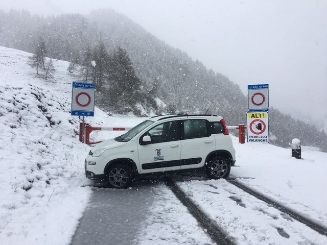 Neve, chiusa la strada tra Campolaro e Bazena