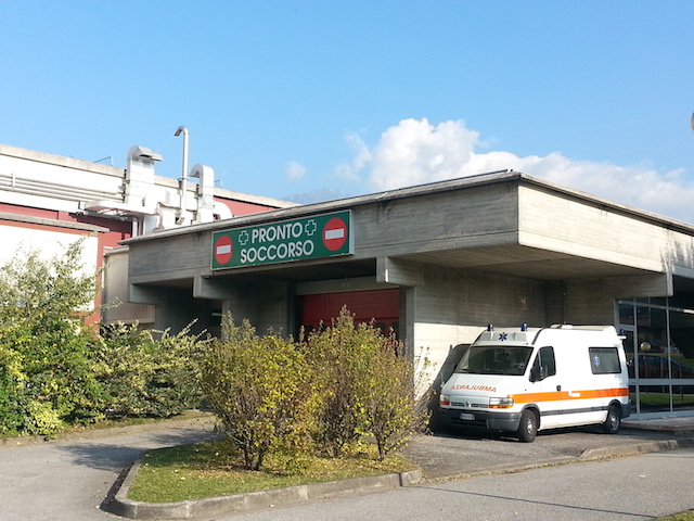 Angone. Carambola contro un palo, ferite tre ragazze