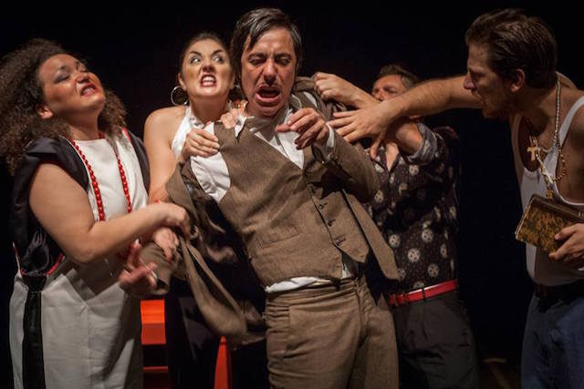 Breno, questa sera Hamlet Travestie al Teatro delle Ali