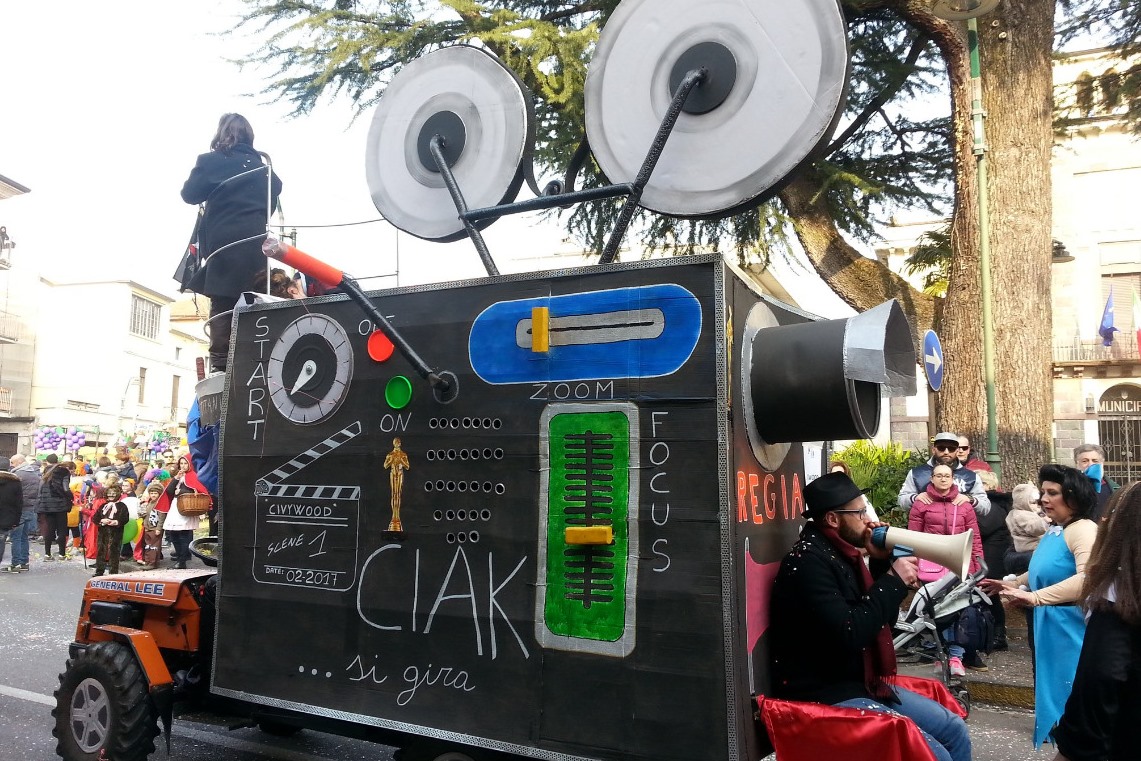 Darfo, domenica l’invasione di carri e maschere per il Carnevale cittadino