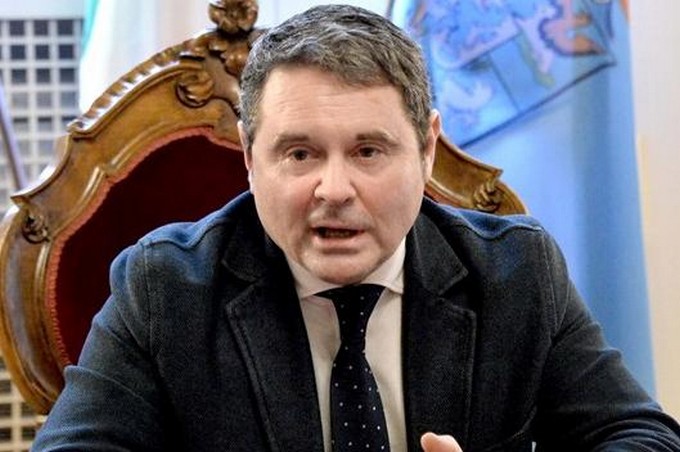 Inchiesta per il reato di peculato, Pierluigi Mottinelli dà spiegazioni al pm