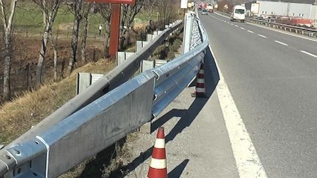 Nuovi guard-rail sulla Statale 42, Anas difende la scelta