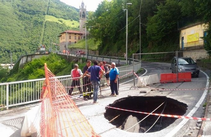 Fonteno, riapre il ponte della sp 77. Rivierasca ancora chiusa tra Riva di Solto e Tavernola
