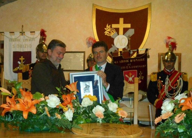 Niardo. A padre Serafico Lorenzi il Premio Sant’Obizio 2018