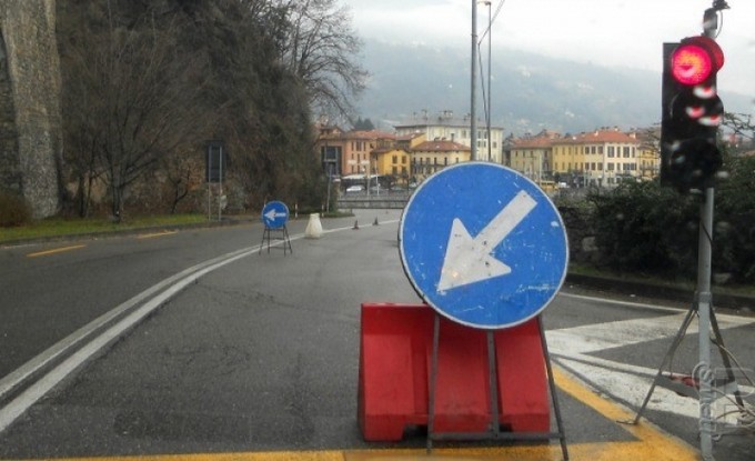 I tanto attesi lavori di asfaltatura della Ss42 iniziano dall’alta Valle
