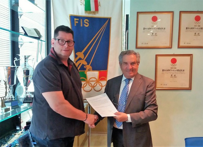 Dalla Vallecamonica le lame usate dalla Nazionale italiana per i Mondiali di scherma in Cina