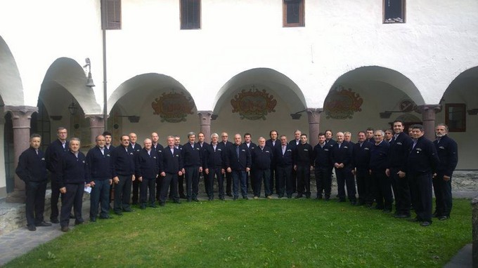Borno, mercoledì il primo concerto per festeggiare i 20 anni del coro Amici del canto