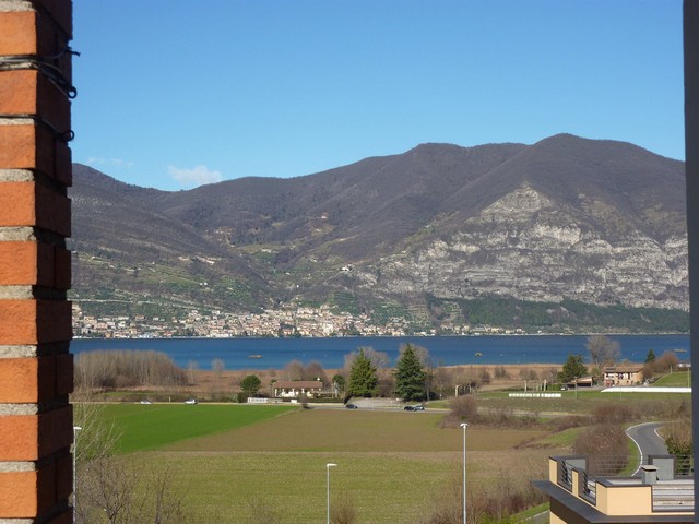 Cremignane d’Iseo, compra un terreno e scopre che è adibito a discarica