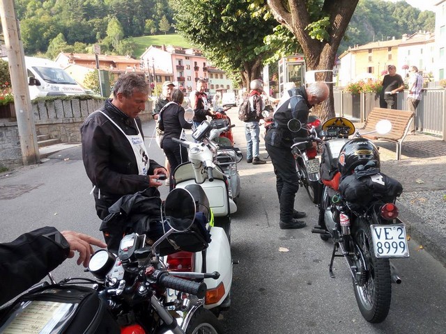 Scalata Quattro Valichi Alpini, a Edolo le moto d’epoca