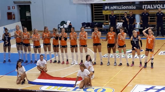 Costa Volpino, nella seconda amichevole la Nazionale femminile di pallavolo sconfitta dall’Olanda