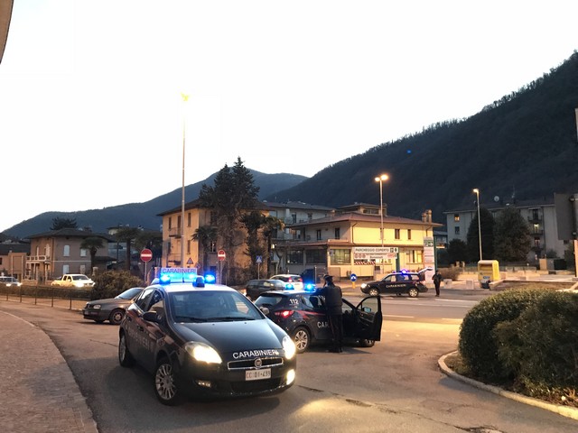 Controlli dei Carabinieri a Brescia e Provincia: un arresto per detenzione di droga in Vallecamonica