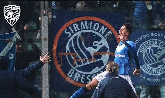 Calcio, il Brescia è primo grazie alla vittoria contro la Cremonese