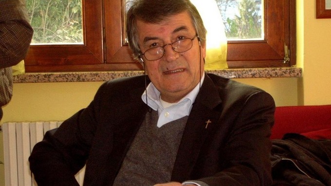 E’ morto don Franco Corbelli, per undici anni parroco di Breno