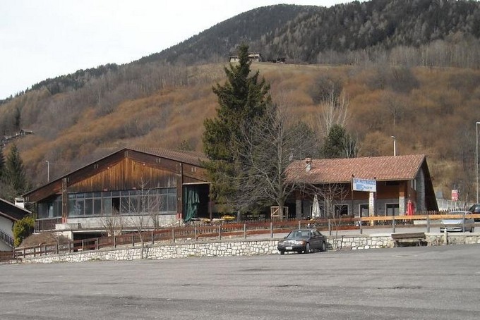A Borno un inverno senza pattinaggio sul ghiaccio: bando per la gestione deserto