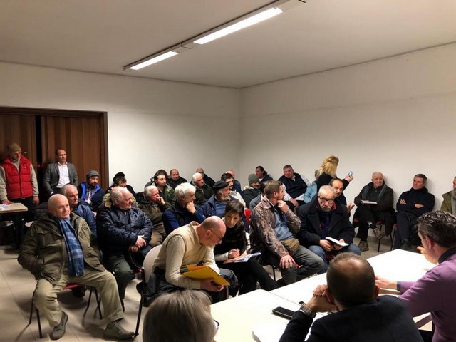 Pescatori del lago d’Iseo in Regione per chiedere lo spostamento della ‘presa’ dell’acqua pescata