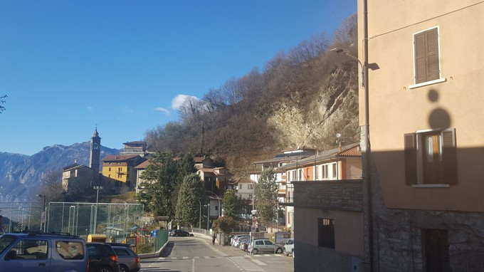 Prestine, si risolvono i nodi alla viabilità nel borgo. Pronta la bretella che porta in cima al paese