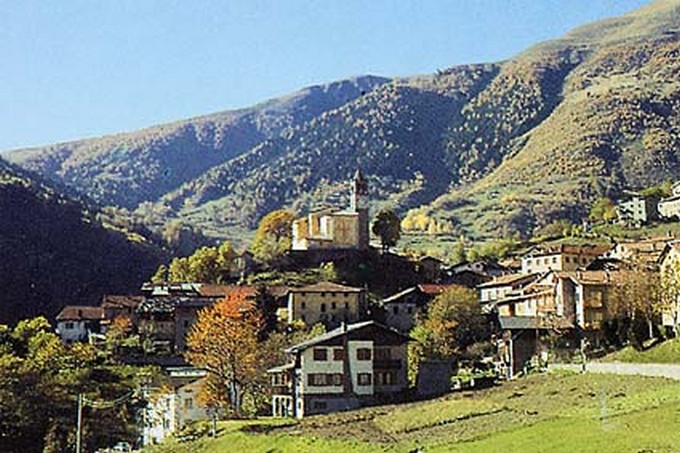 I Comuni con una sola lista raggiungono il quorum e riconfermano i loro sindaci. Solo a Monno si cambia