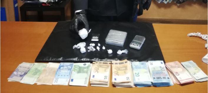 Darfo e Pisogne, tre arresti per tentato furto e detenzione di droga