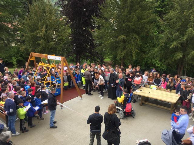 Borno, inaugurato il parco giochi inclusivo di via Giardini