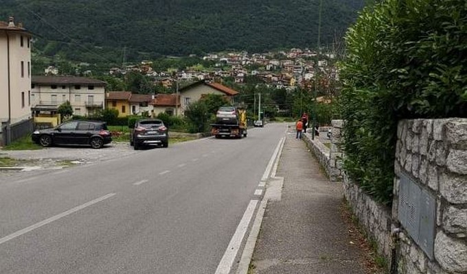 Cerveno, fratture a gamba ed al bacino per la 12enne investita
