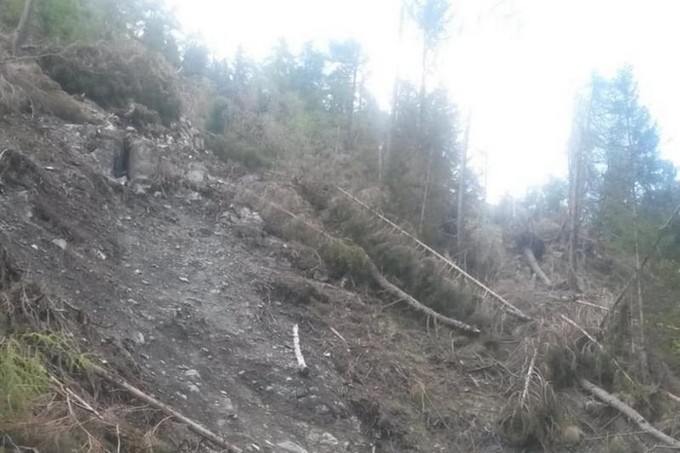 La strada per Crocedomini ancora chiusa: difficoltà per i rifugi e gli alpeggiatori